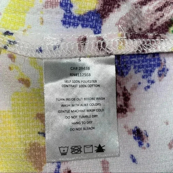 Miss Me Vibrant Energy Floral Crop  Top - Picture 6 of 6